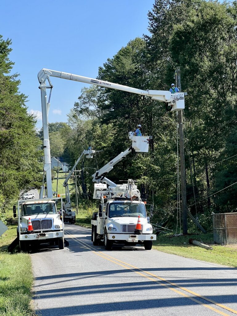 High Point Crews on West Academy St