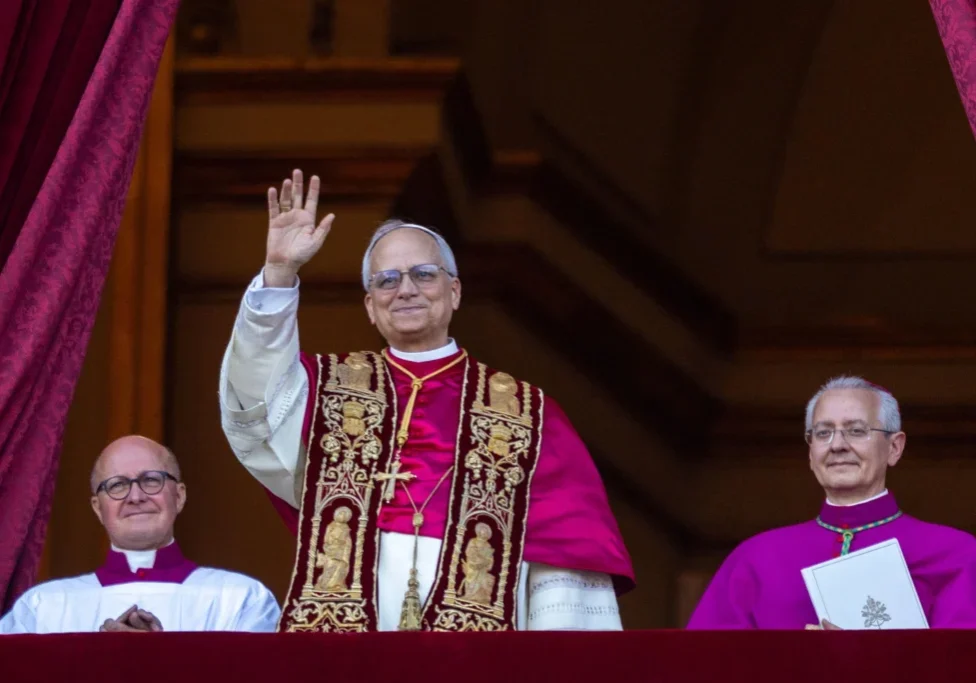 popewave8585 popewave8585